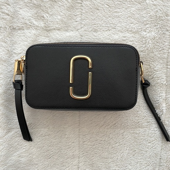 SOLD - Marc Jacobs Snapshot bag - Picture 2 of 16